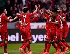 勒沃库森迎中国面孔